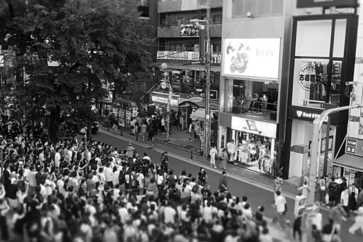 アイナ・ジ・エンドとキリエのうた